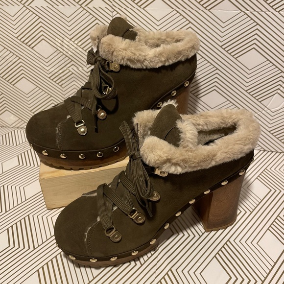 Guess Olive Green studded winter Clogs Women’s size 8.5 - Picture 9 of 9